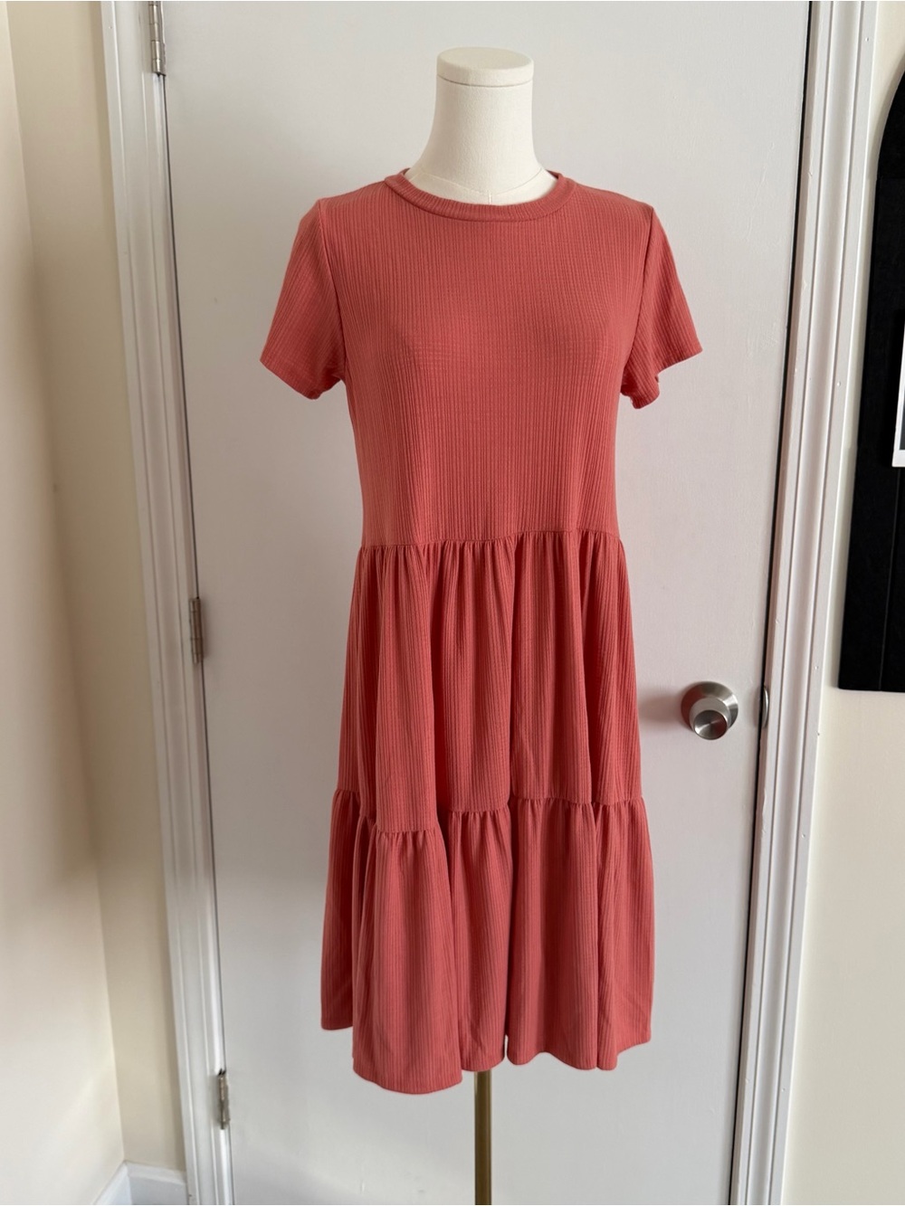 See You Monday Coral Pink Short Sleeve Knee Length T Shirt Tiered Dress